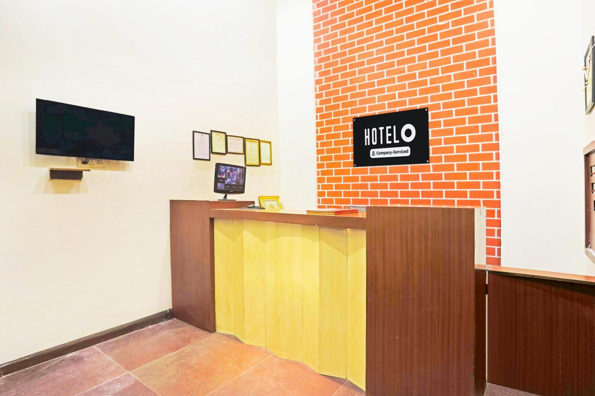 โอโย 7859 โฮเต็ล คุรุกรีปา Hotel Raipur  ภายนอก รูปภาพ